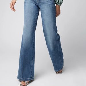 WHBM Extra High-Rise Everyday Soft Denim Wide leg Trouser Jeans